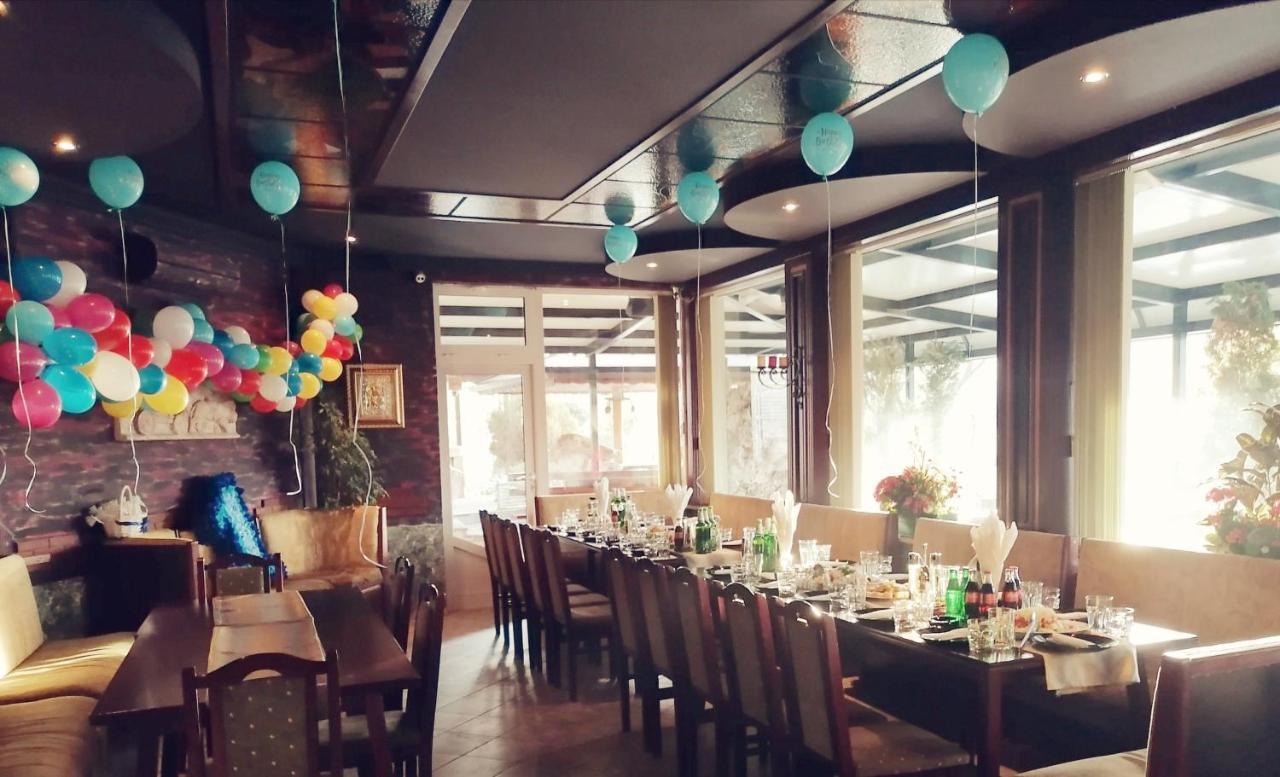 Discret Hotel & Restaurant Vladaja Kültér fotó