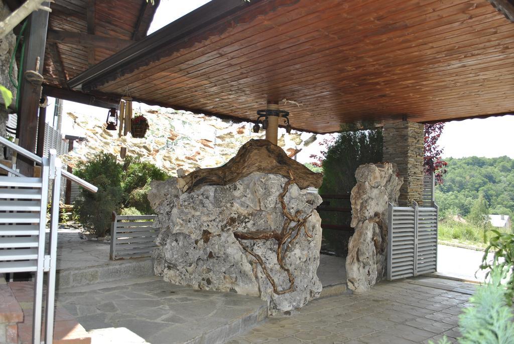 Discret Hotel & Restaurant Vladaja Kültér fotó