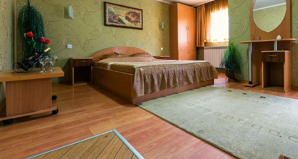Discret Hotel & Restaurant Vladaja Kültér fotó