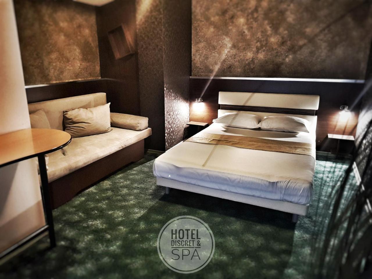 Discret Hotel & Restaurant Vladaja Kültér fotó