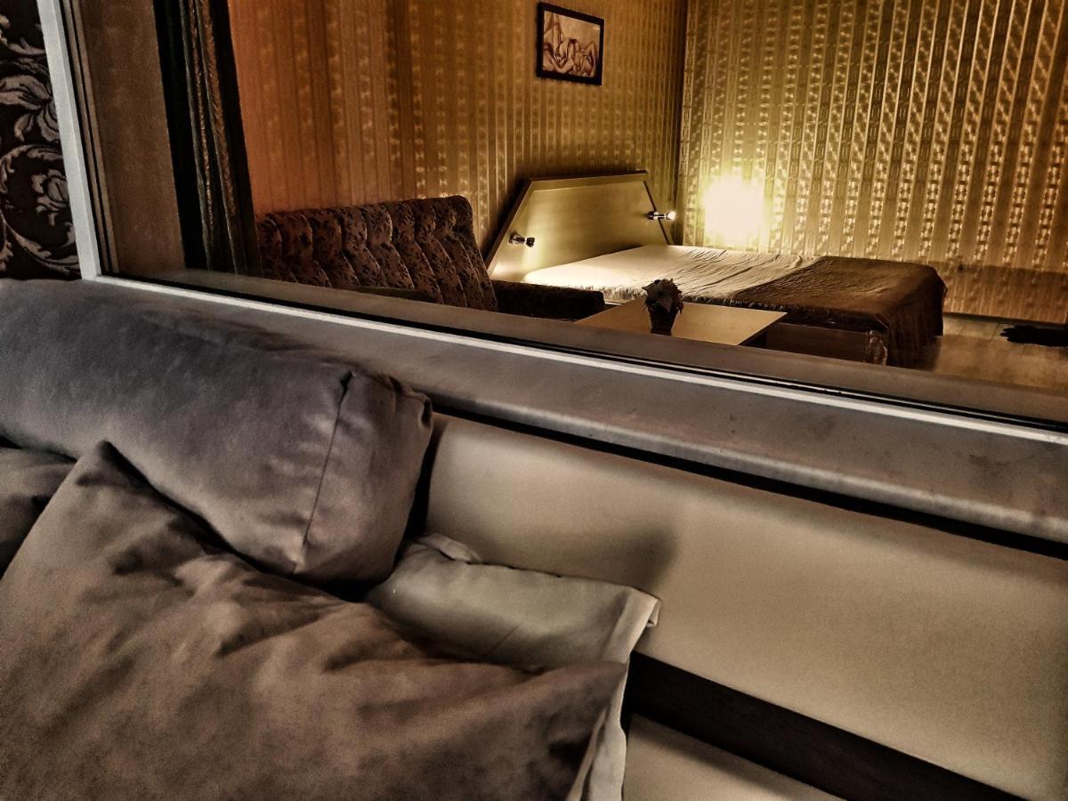 Discret Hotel & Restaurant Vladaja Kültér fotó