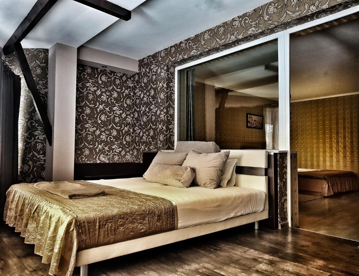 Discret Hotel & Restaurant Vladaja Kültér fotó